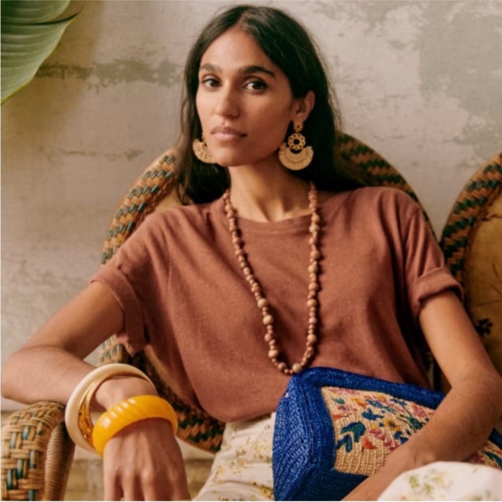 Sézane Martha T-Shirt - Linen Tee in Brick (Dusty Brown)